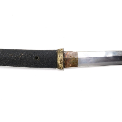 2615 - A WW2 JAPANESE NAVAL OFFICER'S KAI GUNTO SWORDThe tang stamped 