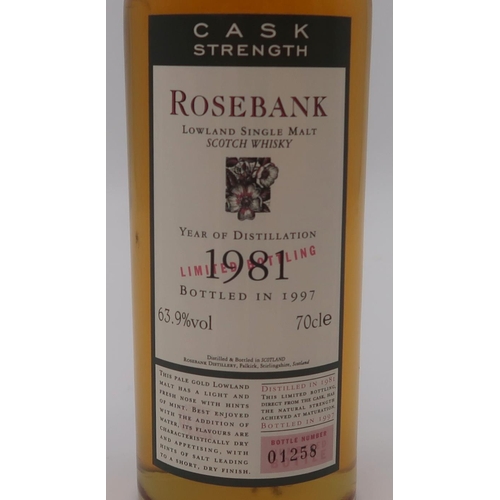 2652 - ROSEBANK 1981 SINGLE MALT LOWLAND SCOTCH WHISKYThis limited bottling number 01258 natural cask stren... 