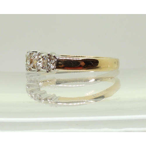 702 - An 18ct gold diamond five stone ring, set with estimated approx 0.50cts of brilliant cut diamonds, f... 