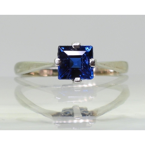 723 - An 18c white gold, square sapphire solitaire ring, approx 5.2mm x 5.4mm x 3.1mm. Finger size L, weig... 