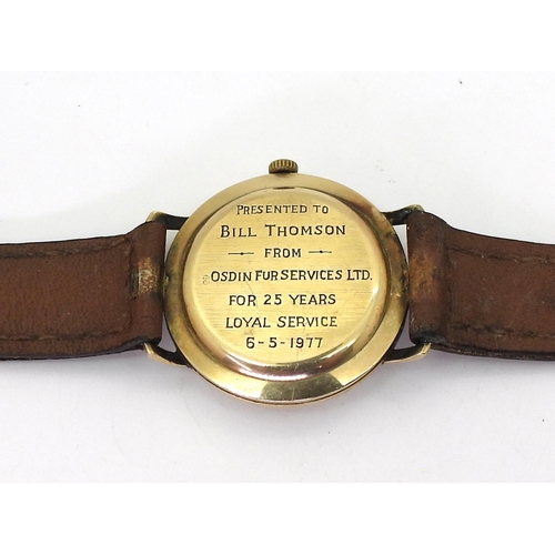 826 - A 9ct gold gents Jason wristwatch with a brown leather strap, Swiss 9ct hallmarks, inscribed  a... 