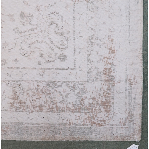 26 - A grey mottled ground Louis De Poortere rug with mottled central medallion and borders, 273cm long x... 