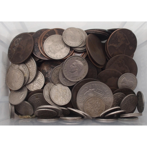 334 - COINS BANKNOTES AND TOKENS a collection of coins with Victorian pennies, United States Liberty Dolla... 