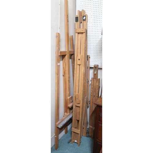 69 - A lot of four assorted folding artists easels(4)