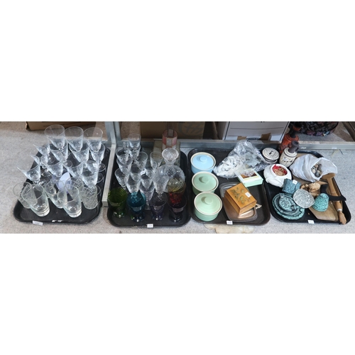 157 - Assorted drinking glasses and assorted decorative items