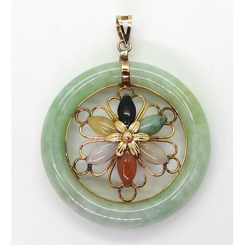 2721 - A MIXED HARDSTONE FLOWER PENDANTmounted in 14k gold further stamped 585, diameter of the pendant 4.5... 