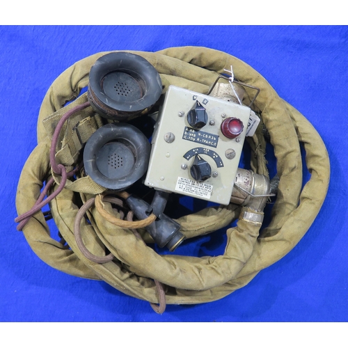 480 - A WW2 Wireless Set No. 19 Mk III tank radio outfit, comprising primary unit (ZA 10479, serial no. 10... 