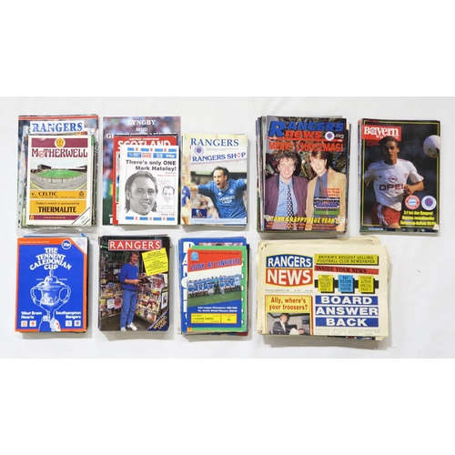 489 - Glasgow Rangers FC: a sizable collection of match programmes and fan publications, ranging in date f... 