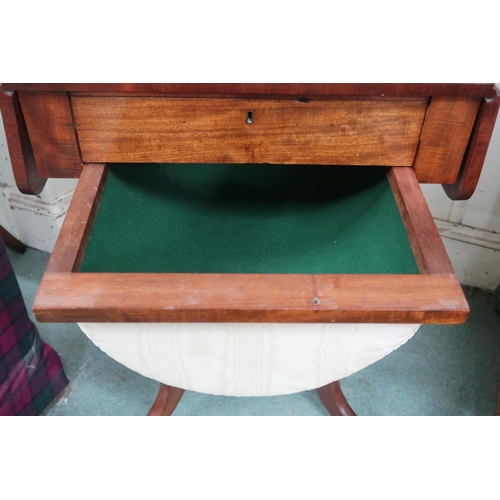 20 - A Victorian mahogany drop end sewing/work table with single drawer over slide hamper on carved turne... 