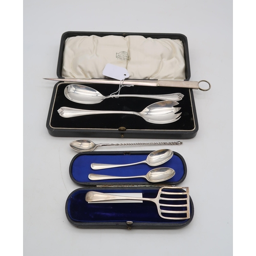 362 - A collection of silver including a cased cake server set, by Cooper Brothers & Sons, Sheffield, ... 