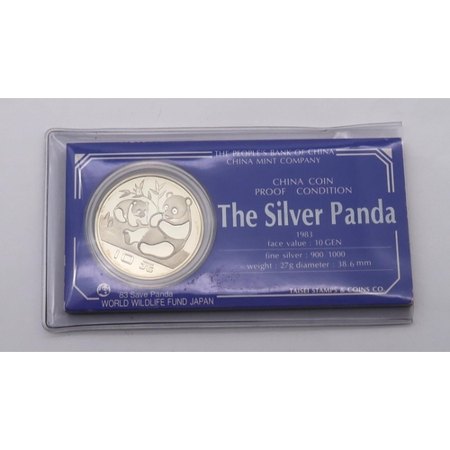 424A - THE SILVER PANDA 10 YUAN 1983 The People's Republic of China non circulating 10 yuan silver coi... 