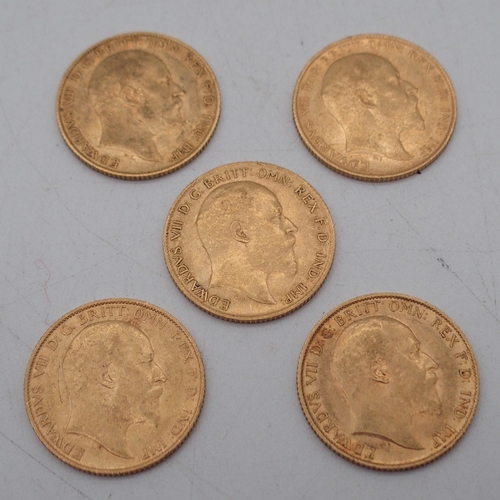 404 - EDWARD VII  a lot comprising five half sovereign coins 1906 4 grams, 1907 4 grams, 1908 4 grams, 190... 