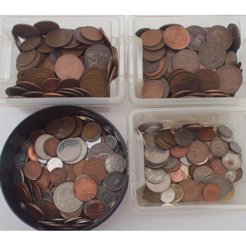 440 - A lot comprising various pennies, half pennies, farthings etc