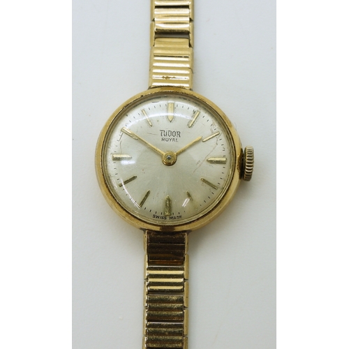 2937 - A 9CT GOLD TUDOR ROYALwith a cream dial with gold coloured baton numerals and hands. Hallmarked Birm... 