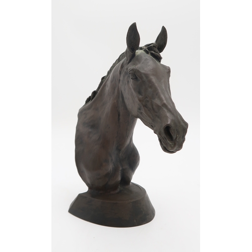 3057 - GEOFFREY SNELL (BRITISH 20THC)HEAD OF A HORSEResin, signed with initials, dated (19)81, 24cm high... 