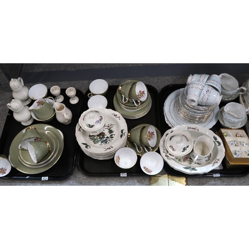 135A - A Royal Worcester Bernina pattern dinner service, together with a Wedgwood Mandarin pattern dinner s... 