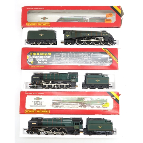 319 - Hornby 00-gauge model railway: boxed R3207 LNER 2-8-2 Class P2 