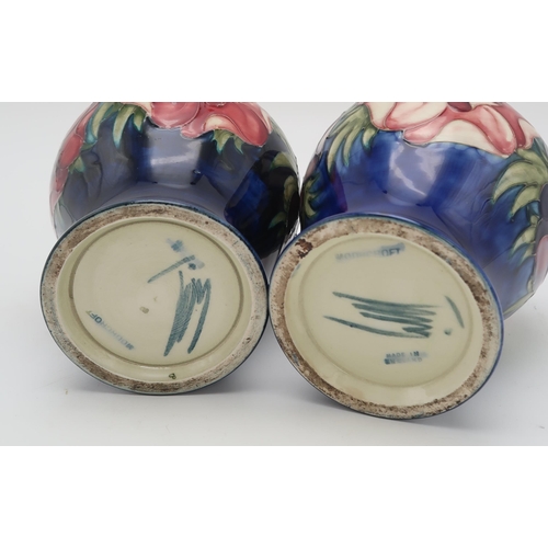 2177 - A LARGE MOORCROFT ANEMONE PATTERN BOWLwith tube line decoration of flowers to the exterior,  wi... 