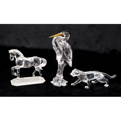 2212 - A COLLECTION OF SWAROVSKI CRYSTAL FIGURESincluding a Heron, a rearing horse, a Cheetah, a Polar Bear... 