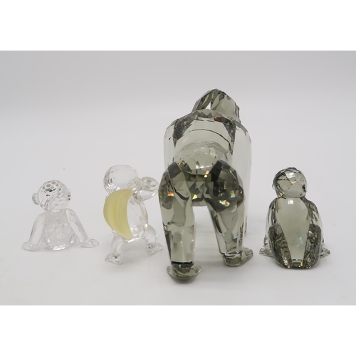 2219 - SWAROVSKI CRYSTAL ENDANGERED WILDLIFE SERIES FIGURES - GORILLAScomprising mother and  infant, design... 