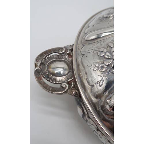 2417 - A PAIR OF 18TH CENTURY STYLE FRENCH SILVER ECUELLES AND COVERSprobably 19th century, with Paris disc... 