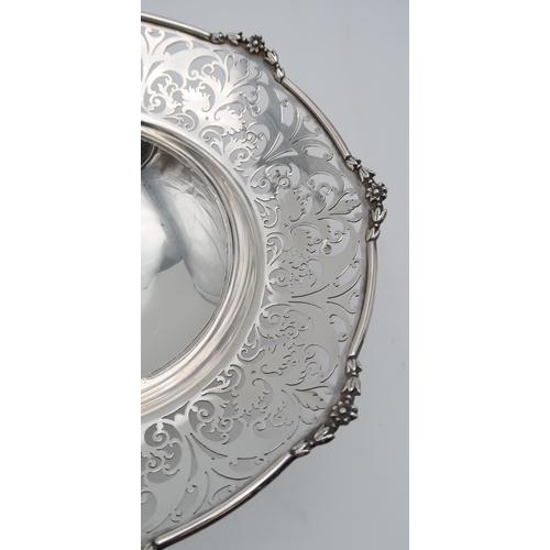 2434 - A GEORGE V SILVER FOOTED DISHby Charles Edward Nixon, Sheffield 1919, with geometric floral openwork... 