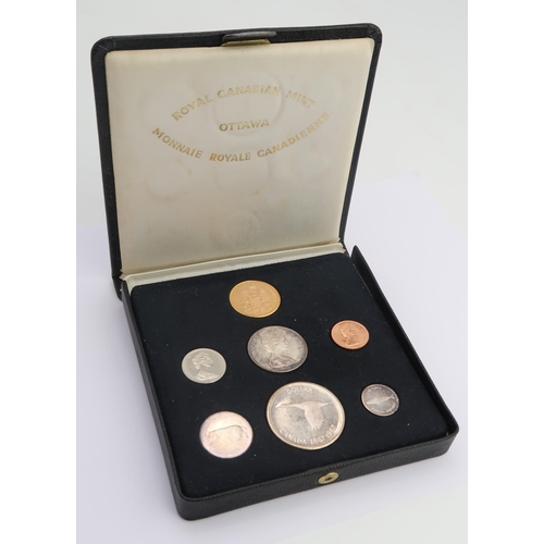 2485 - CANADA CENTENNIAL PRESENTATION SET 1967 struck to commemorate the 100th Anniversary of Canada’s Conf... 