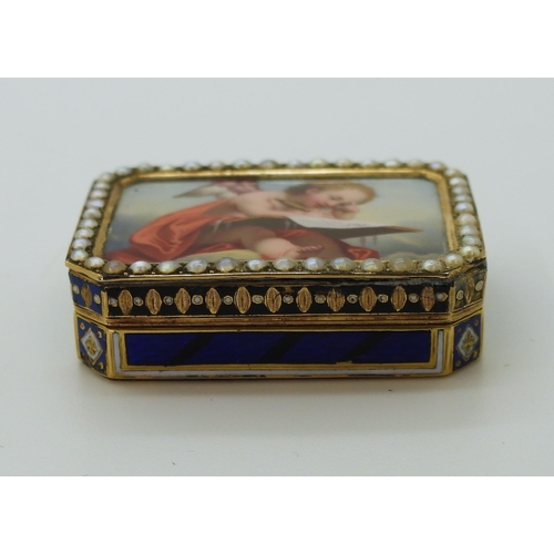 2804 - A FRENCH GOLD & ENAMEL VINAIGRETTEhighly detailed and finely painted enamel plaque depicting a P... 