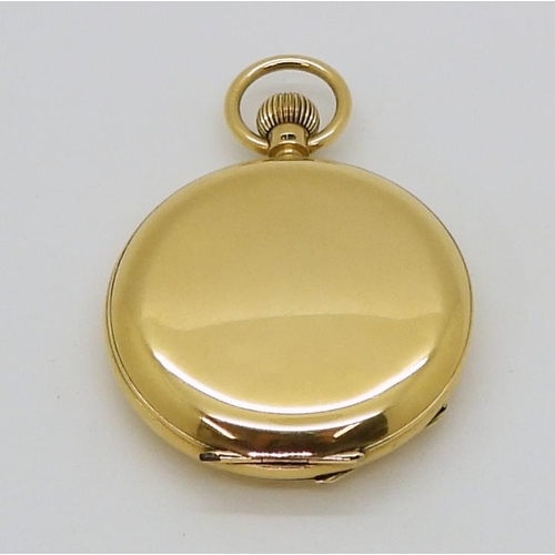 2928 - AN 18CT GOLD FULL HUNTER POCKET WATCHwith a clean unmonogrammed case, classic white enamelled dial w... 