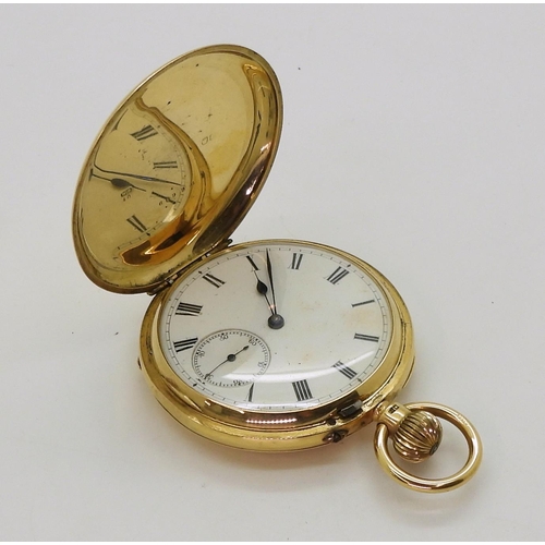 2928 - AN 18CT GOLD FULL HUNTER POCKET WATCHwith a clean unmonogrammed case, classic white enamelled dial w... 