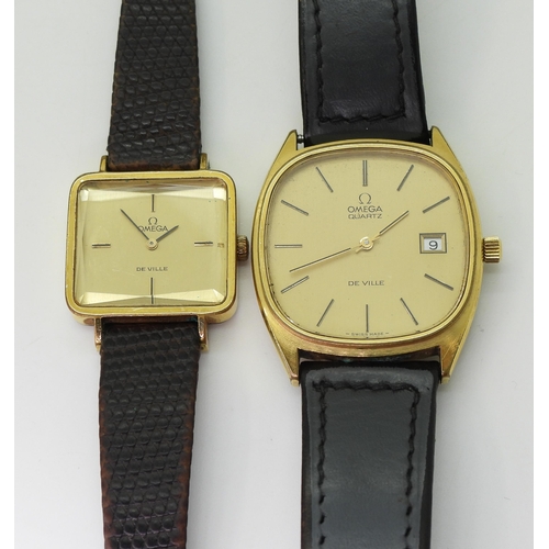 2934 - TWO GOLD PLATED OMEGA DE VILLESthe gents Omega Quartz De Ville watch has a rounded square case, gold... 