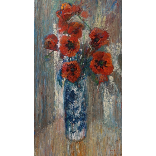 3055 - WILLIAM BIRNIE RSW (SCOTTISH 1929-2006)POPPIES IN A CHINESE JAROil on board, signed lower right, dat... 