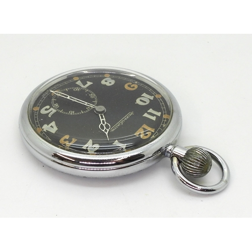 826 - A Jaeger Le Coultre military pocket watch, stamped GS/TI 'Pheon' S 004049. Diameter 5.2cm, weight 93... 