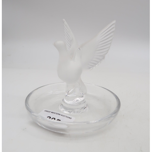 285 - A Lalique dove ring dish