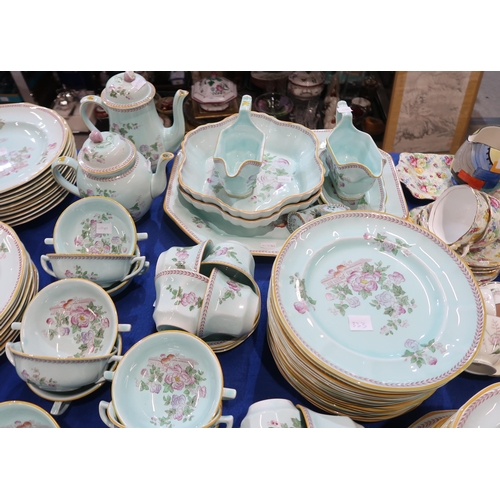 333 - An Adams Calyx Ware Metz pattern dinner service