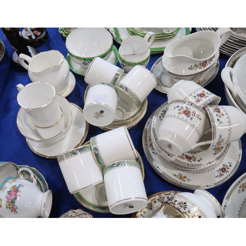 335 - A Royal Doulton Kingswood pattern dinner service, together with a Tuscan Naples teaset, Wedgwood Ica... 