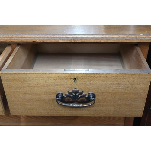 28 - An early 20th century oak Arts & Crafts dressing chest with adjustable mirror with two small dra... 