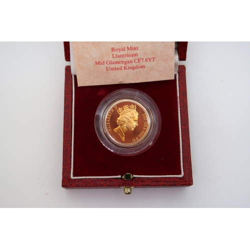 442A - ELIZABETH II  sovereign 1988Obverse; third crowned portrait of HM Queen Elizabeth II right, wea... 