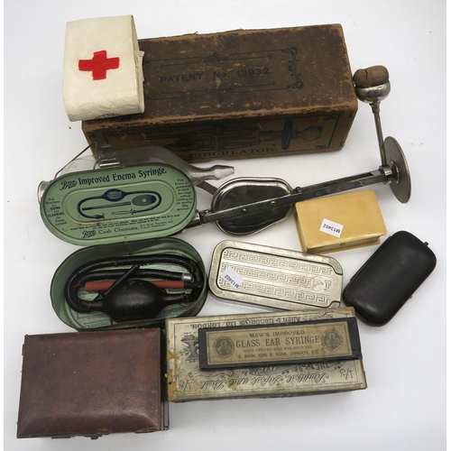 605 - Medical instruments, to include Morton's Opthalmoscope manufactured by Curry & Paxton, London, M... 