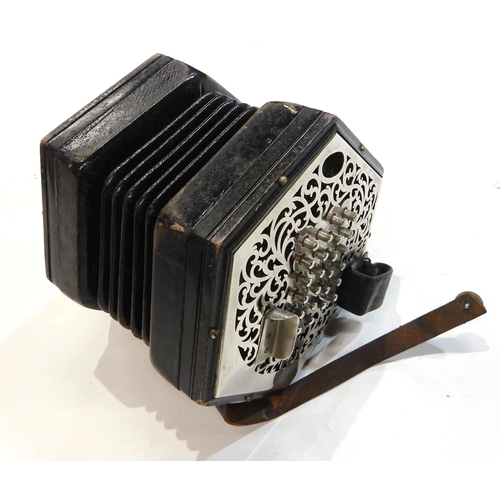 502A - C. WHEATSTONE & CO CONCERTINA circa 1920, pierced nickel plate ends, single valve, 48 button, 5 ... 