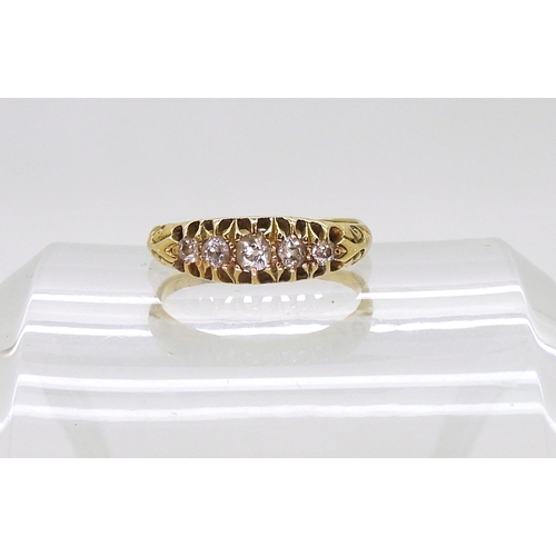 719 - An 18ct gold five stone diamond ring (shank split) approx size O1/2 set with estimated approx 0.25ct... 