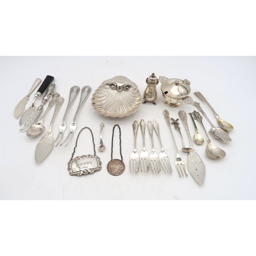 380 - A collection of silver flatware including cake forks, by Cooper Brothers & Sons, Sheffield, a si... 