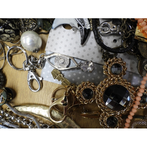 835 - A large collection of costume jewellery to include Butler & Wilson, vintage Czech glass, a scott... 