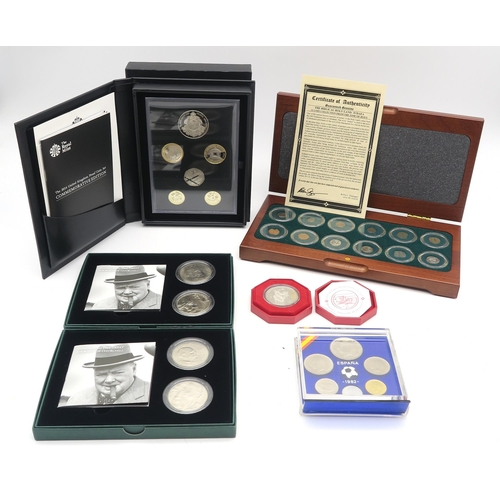 484 - A quantity of collectors' and commemorative coins, to include a cased Royal Mint 2014 Commemorative ... 