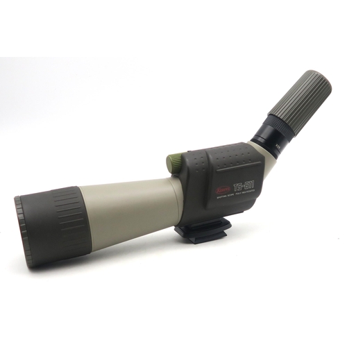 536 - A Kowa TS-611 spotting scope, fitted with a 20x - 60x eyepiece and housed in a padded carry-case, to... 