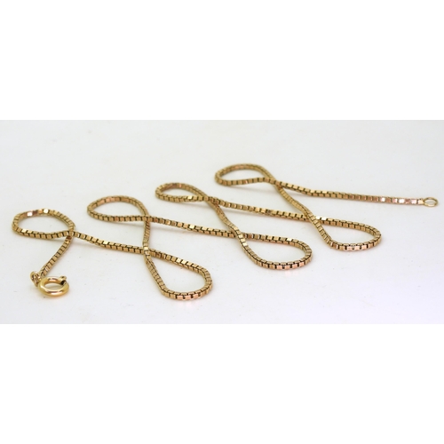 762 - A 57cm, 9ct gold box chain, weight 7.6gms 