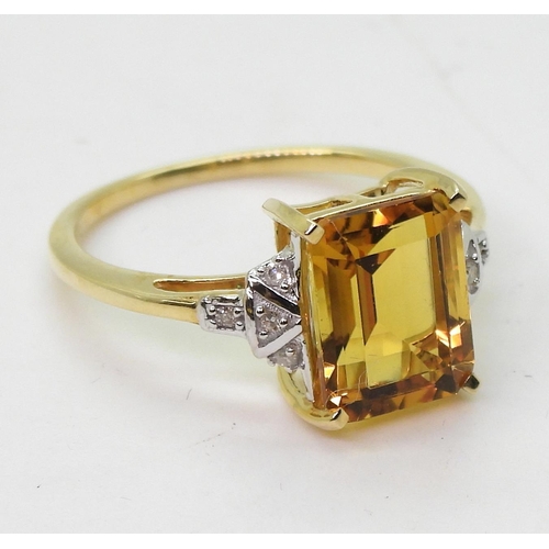 796 - A 9ct gold golden citrine and diamond ring, size k, weight 2gms