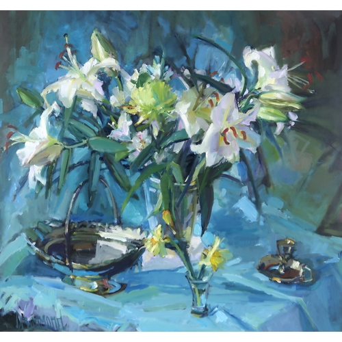 3031 - MARION DRUMMOND (SCOTTISH CONTEMPORARY)SPRING LILIESOil on board, signed lower left, 85 x 90cm (33.5... 