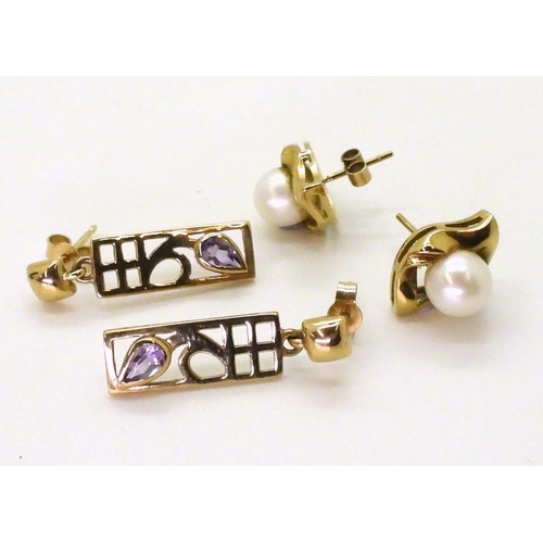 716 - A pair of 9ct gold and amethyst Mackintosh earrings, and a pair of 9ct gold pearl earrings, 5.8gms