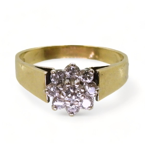 760 - An 18ct gold diamond flower ring set with estimated approx 0.34cts, finger size M1/2, weight 3.8gms